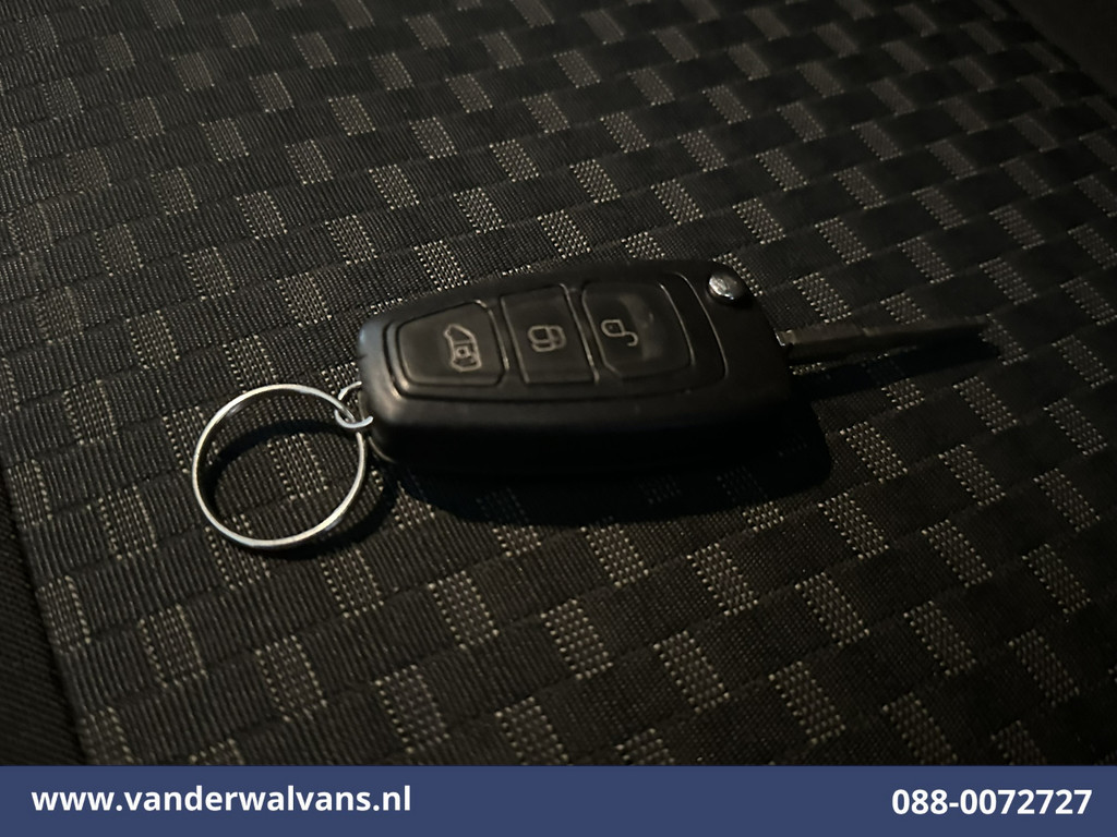 Ford Transit 2.0 TDCI 130pk Bakwagen Laadklep Euro6 Airco | Cruisecontrol | 1475kg laadvermogen Verwarmde voorruit, Bijrijdersbank 19