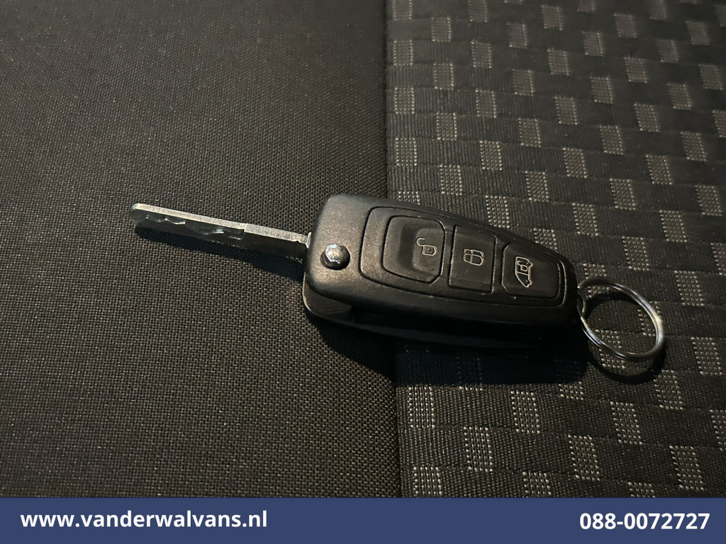 Ford Transit 2.0 TDCI 130pk Bakwagen Laadklep Euro6 Airco | Cruisecontrol | Verwarmde Voorruit | 960kg laadvermogen Bijrijdersbank 19