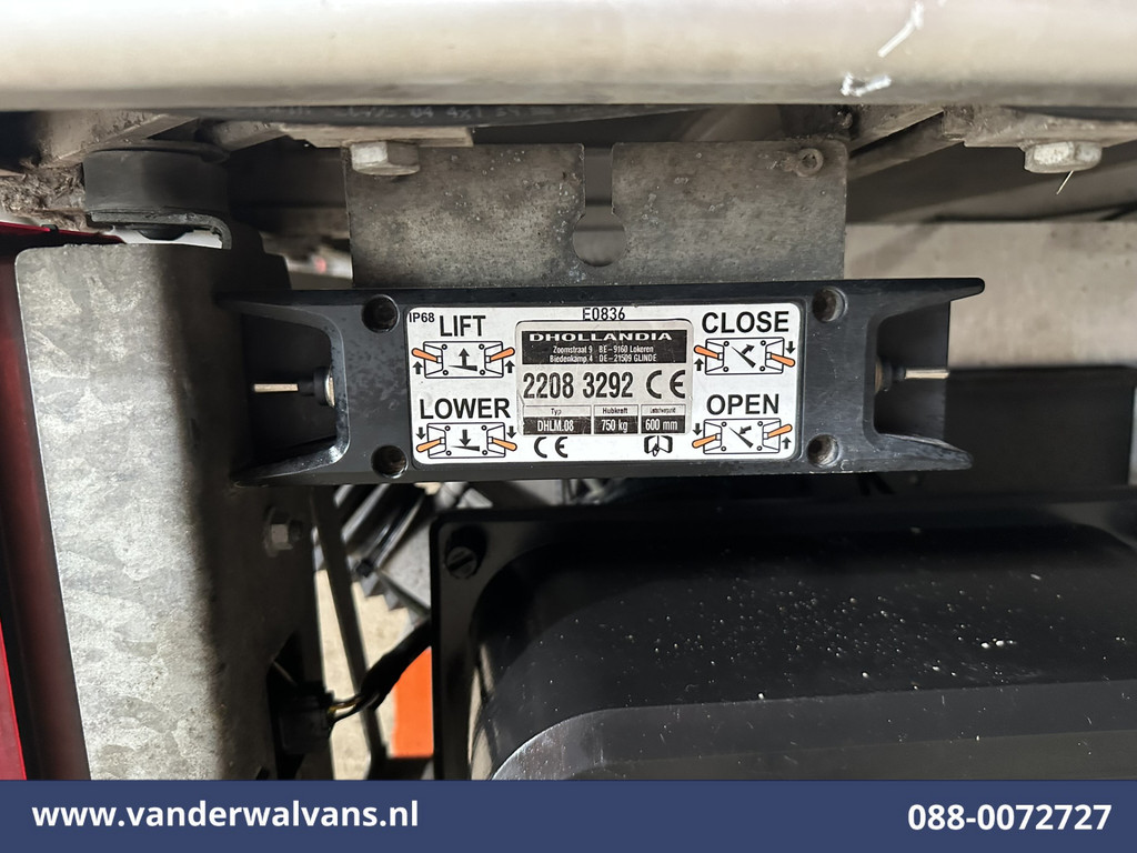 Ford Transit 2.0 TDCI 130pk Bakwagen Laadklep Euro6 Airco | Cruisecontrol | Verwarmde voorruit Bijrijdersbank 13