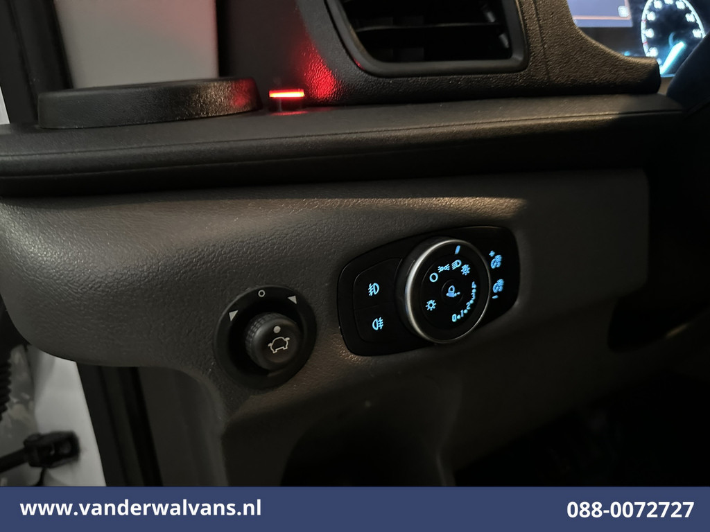 Ford Transit 2.0 TDCI 130pk Bakwagen Laadklep Euro6 Airco | Cruisecontrol | Verwarmde voorruit Bijrijdersbank 15