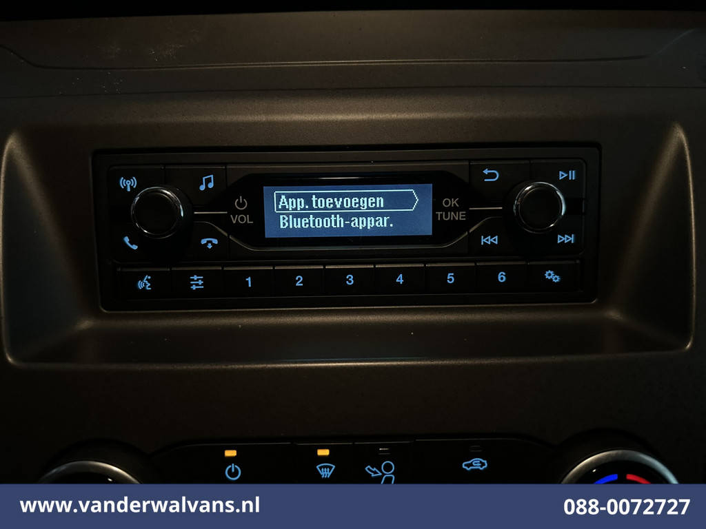 Ford Transit 2.0 TDCI 130pk Bakwagen Laadklep Euro6 Airco | Cruisecontrol | Verwarmde voorruit Bijrijdersbank 17