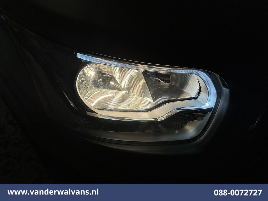 Ford Transit 2.0 TDCI 130pk L2H2 Euro6 Airco | Camera | Navigatie | Apple Carplay | Android Auto LED, Cruiscontrol, Verwamde voorruit, Bijrijdersbank, Parkeersensoren 7