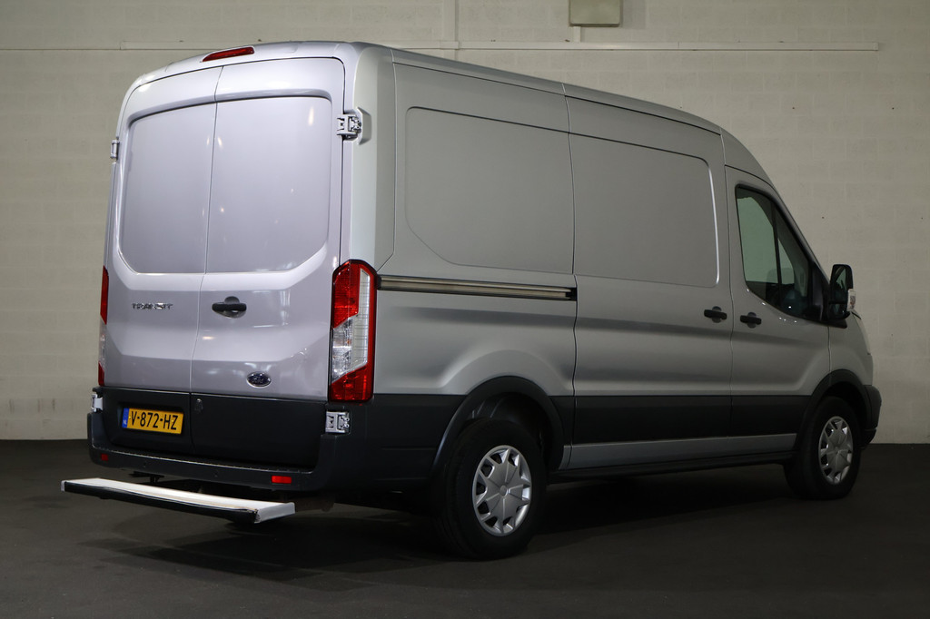 Ford Transit 2.0 TDCI 130pk L2 H2 Trend Automaat Inrichting 9