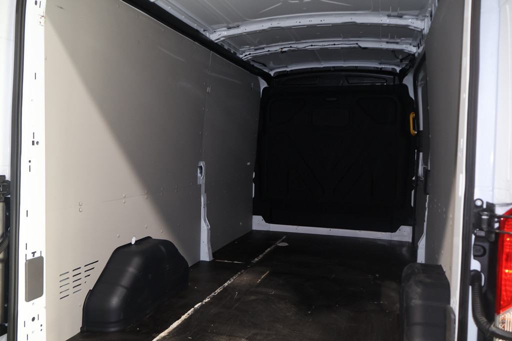 Ford Transit 2.0 TDCI 130pk L3 H2 Automaat BPM Vrij 15