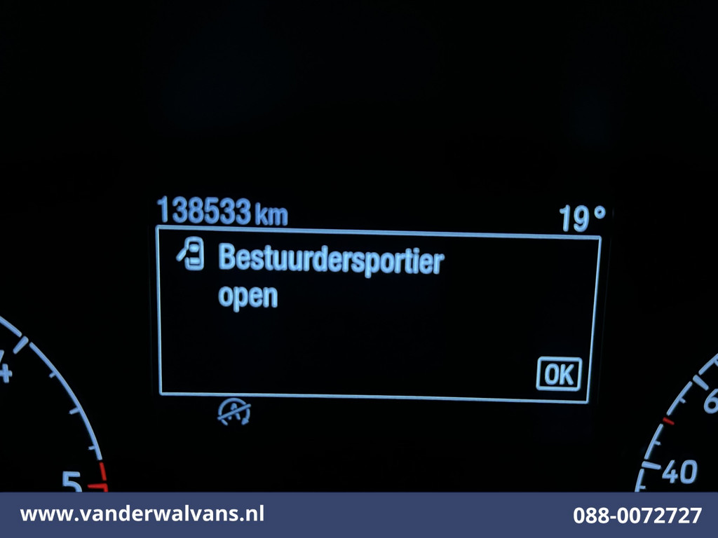 Ford Transit 2.0 TDCI 130pk L3H2 Euro6 Airco | Camera | Navigatie | Apple Carplay | Cruisecontrol | Stoelverwarming Android Auto, Verwarmde voorruit, Parkeersensoren, Bijrijdersbank 20