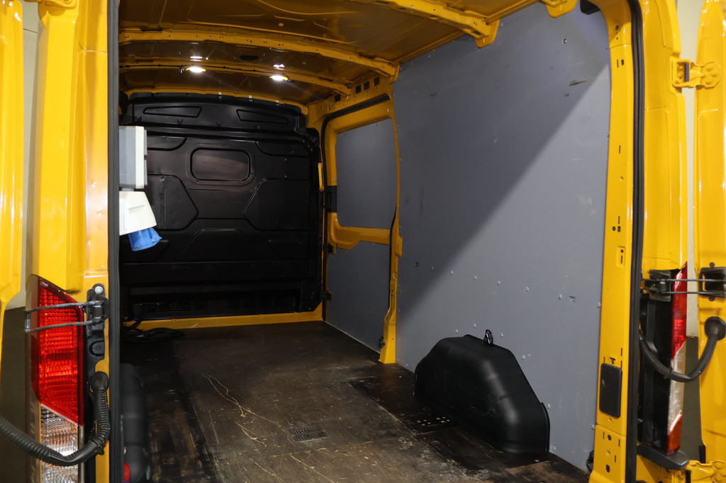 Ford Transit 2.0 TDCI 130pk L3 H2 Trend 13