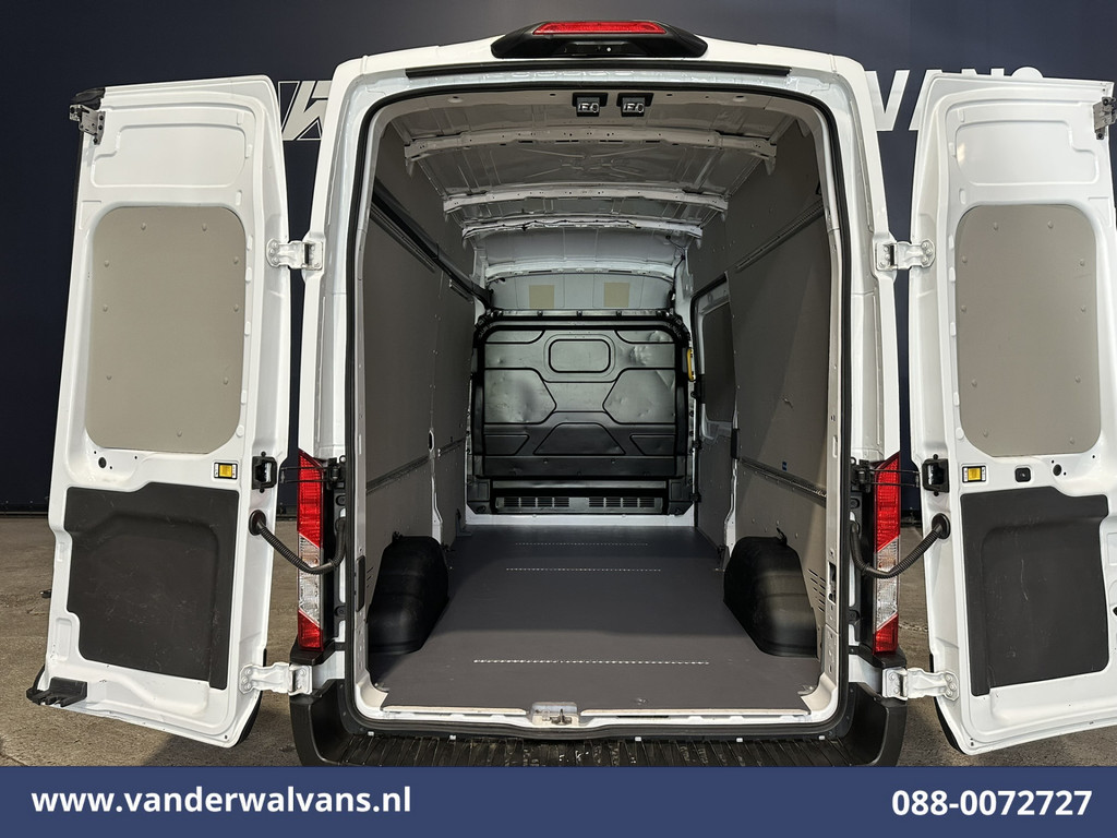 Ford Transit 2.0 TDCI 130pk L3H3 Euro6 Airco | Camera | Apple Carplay | Cruisecontrol Android Auto, Verwarmde Voorruit, Parkeersensoren, Bijrijdersbank 12