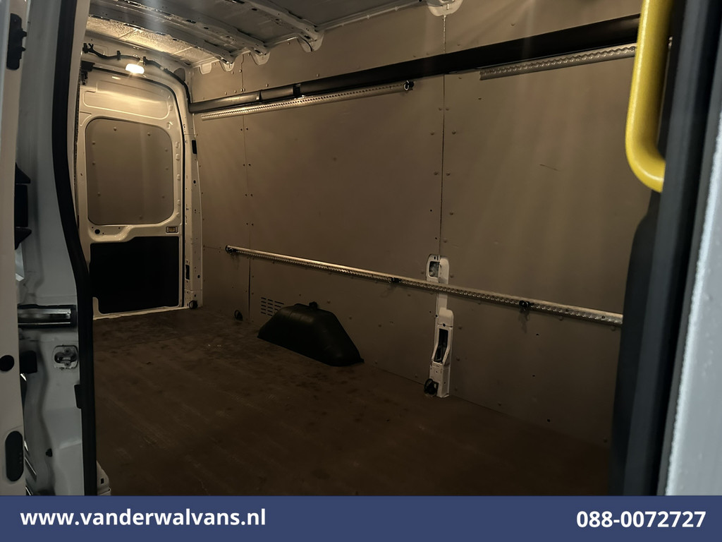 Ford Transit 2.0 TDCI 130pk L4H3 Euro6 Airco | Camera | Cruisecontrol | 2750kg Trekhaak | Parkeersensoren Stoelverwarming, Verwarmde voorruit, Bijrijdersbank 12