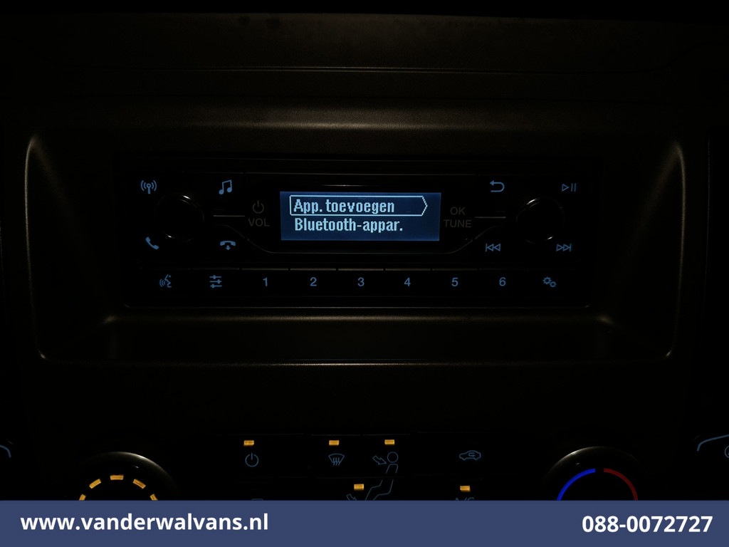 Ford Transit 2.0 TDCI 131pk Bakwagen Laadklep Euro6 Airco | 1040kg laadvermogen | Cruisecontrol | Verwarmde voorruit Bijrijdersbank 16