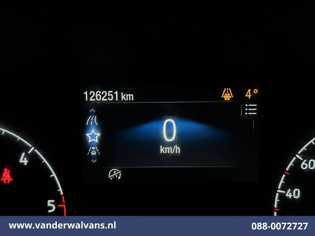 Ford Transit 2.0 TDCI 131pk Bakwagen Laadklep Euro6 Airco | 1040kg laadvermogen | Cruisecontrol | Verwarmde voorruit Bijrijdersbank 20