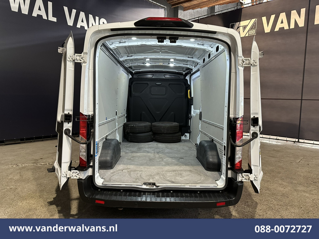Ford Transit 2.0 TDCI 131pk L3H2 Euro6 Airco | Apple Carplay | Camera | Navigatie | Stoelverwarming | Cruisecontrol Parkeersensoren, Android Auto, Verwarmde voorruit, Bijrijdersbank 14