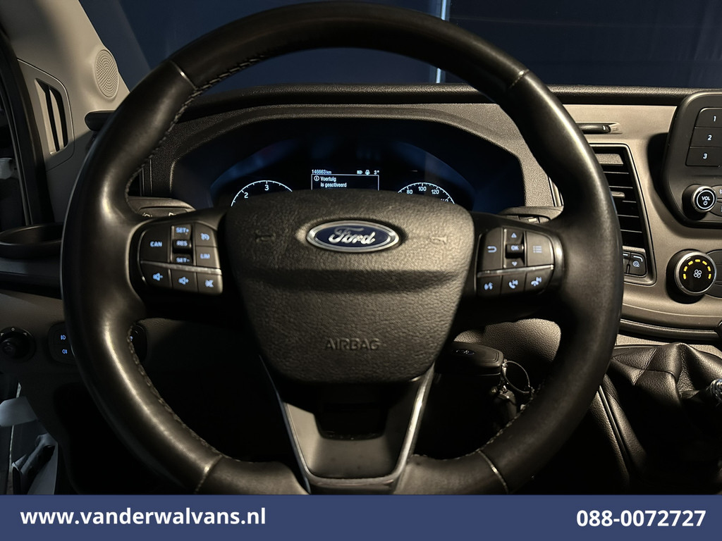 Ford Transit 2.0 TDCI 131pk L4H3 Euro6 Airco | Camera | Cruisecontrol | Verwarmde voorruit Parkeersensoren, Bijrijdersbank 3