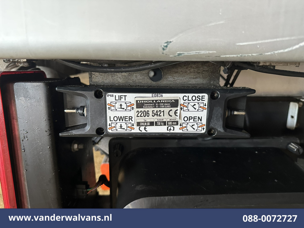 Ford Transit 2.0 TDCI 160pk Bakwagen 1231kg laadvermogen Laadklep Euro6 Airco | Lat om lat Betimmering | Cruisecontrol Verwarmde voorruit, Bijrijdersbank 12