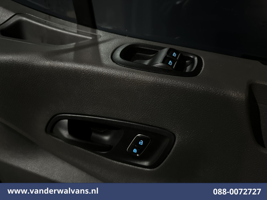 Ford Transit 2.0 TDCI 160pk Bakwagen Laadklep Euro6 Airco | Cruisecontrol | Lat om Lat betimmering Verwarmde Voorruit, Bijrijdersbank, 963kg laadvermogen 17