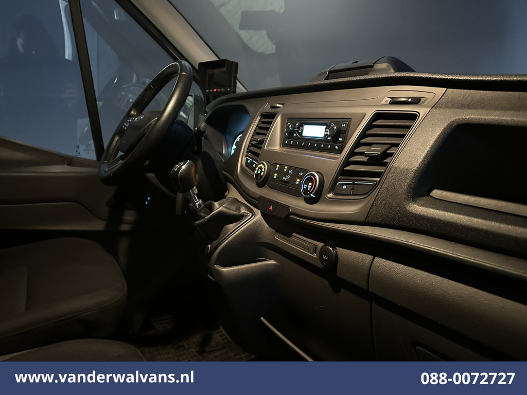 Ford Transit 2.0 TDCI 161pk Bakwagen 225cm hoog Laadklep Euro6 Airco | Camera | Cruisecontrol | 950kg laadvermogen Bijrijdersbank, 2800kg trekvermogen 14