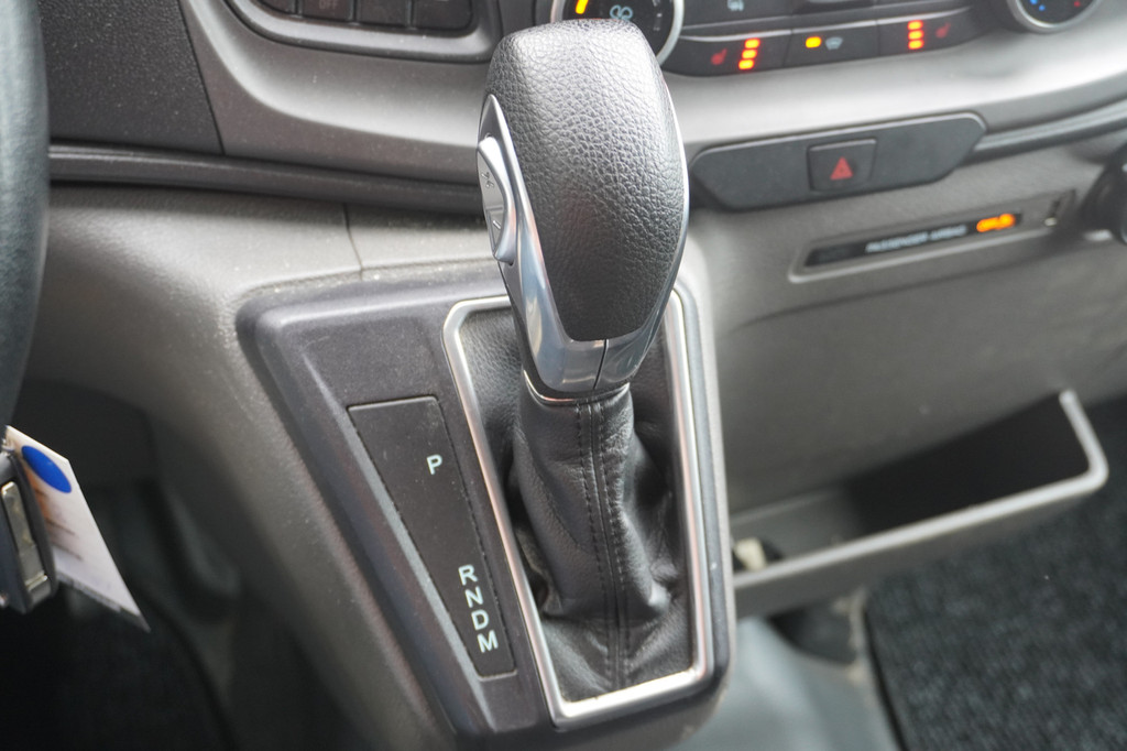 Ford Transit 2.0 TDCI 170PK Automaat L2H2 EURO 6 - Airco - Navi - Cruise - Trekhaak - â¬16.900,- Excl. 10