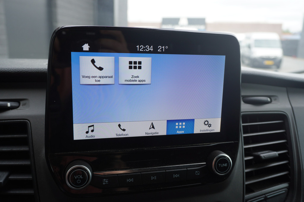 Ford Transit 2.0 TDCI 170PK Automaat L2H2 EURO 6 - Airco - Navi - Cruise - Trekhaak - â¬16.900,- Excl. 17