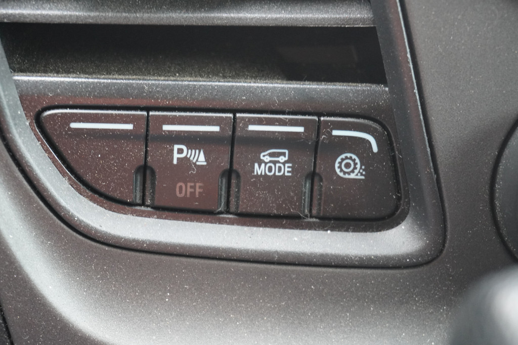 Ford Transit 2.0 TDCI 170PK Automaat L2H2 EURO 6 - Airco - Navi - Cruise - Trekhaak - â¬16.900,- Excl. 20