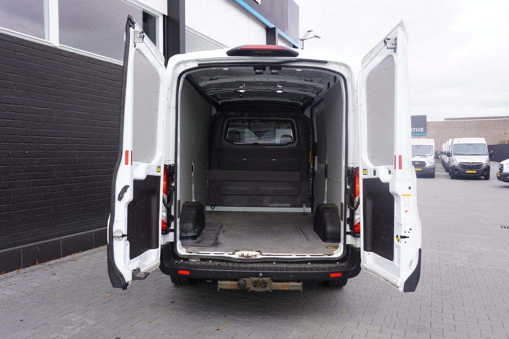 Ford Transit 2.0 TDCI 170PK Automaat L2H2 EURO 6 - Airco - Navi - Cruise - Trekhaak - â¬16.900,- Excl. 7