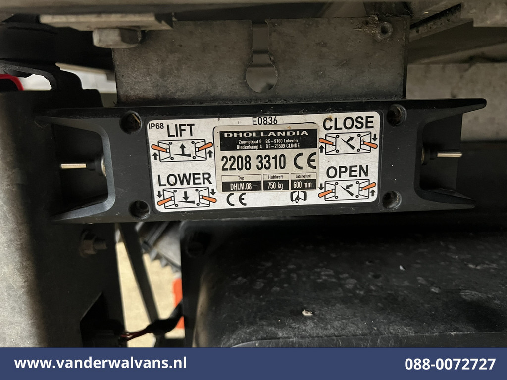 Ford Transit 2.0TDCI 170pk Bakwagen Laadklep Euro6 Airco | Cruisecontrol | Verwamde voorruit Bijrijdersbank 13