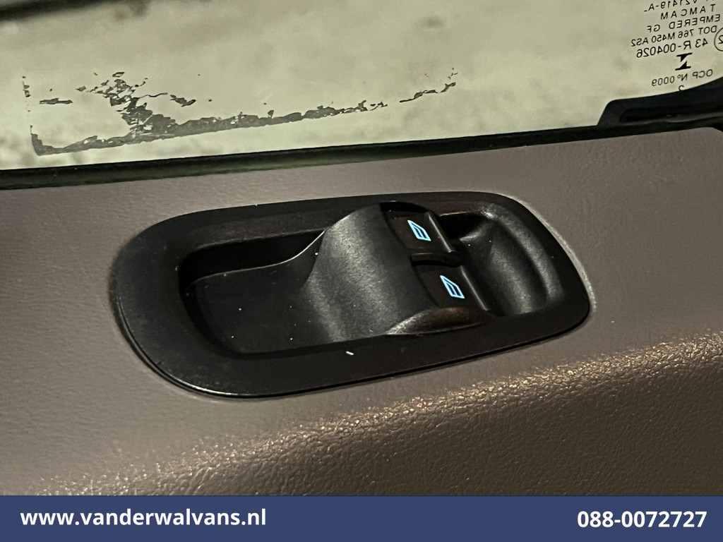Ford Transit 2.0 TDCI 170pk Bakwagen Laadklep Euro6 Airco | Cruisecontrol | Verwarmde voorruit Bijrijdersbank 20