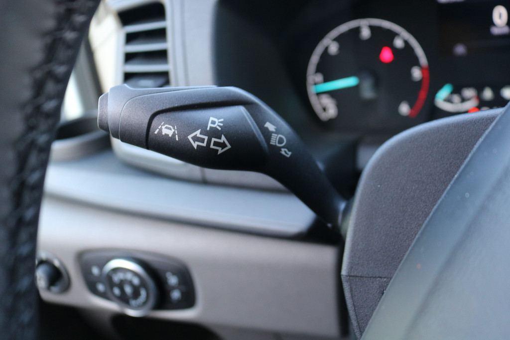 Ford Transit 2.0 TDCI 170pk L3 H2 Automaat Airco Camera 3.5T Trekhaak 20