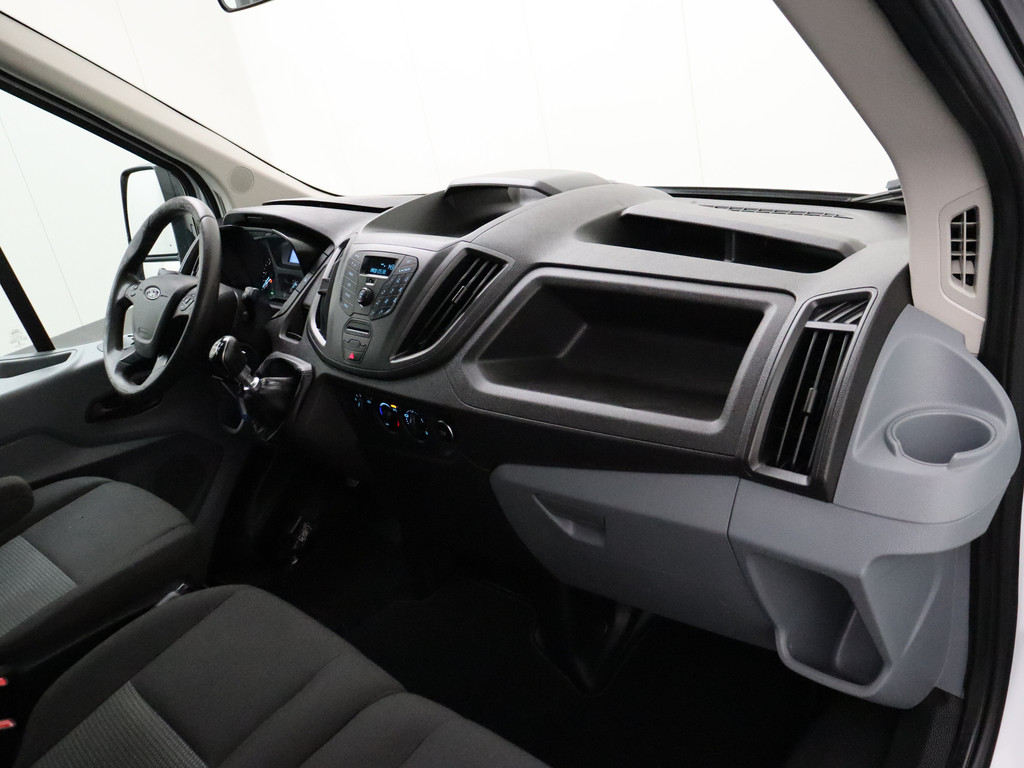 Ford Transit 2.0TDCI Bakwagen+Laadklep | Airco | Cruise | 3-Persoons 19