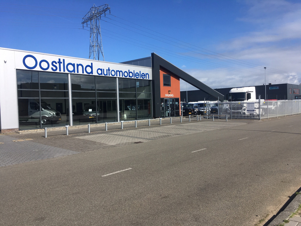 Ford Transit 2.0 TDCI L2 AWD 4X4 170 PK Open Laadbak / Euro 6 / Airco / Cruise Control / Trekhaak / Camera / 20.200 KM !! 20