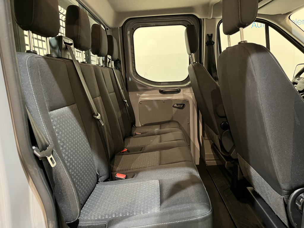 Ford Transit 2.0 TDCI L2H1 130 PK DC 6 pers. Trend Open Laadbak / Euro 6 / Airco / Cruise Control / Trekhaak / Camera / Xenon / 19.400 KM !! 19