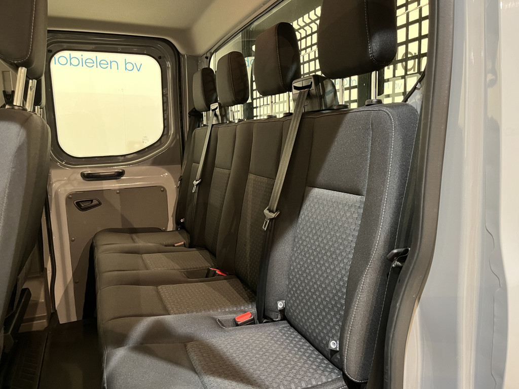 Ford Transit 2.0 TDCI L2H1 130 PK DC 6 pers. Trend Open Laadbak / Euro 6 / Airco / Cruise Control / Trekhaak / Camera / Xenon / 19.400 KM !! 7
