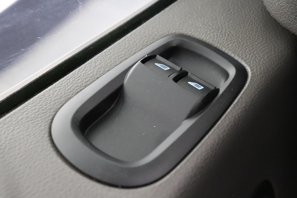 Ford Transit 2.0 TDCI L2H2 185PK Automaat EURO 6 - Airco - Navi - Cruise - â¬16.900,- Excl. 17