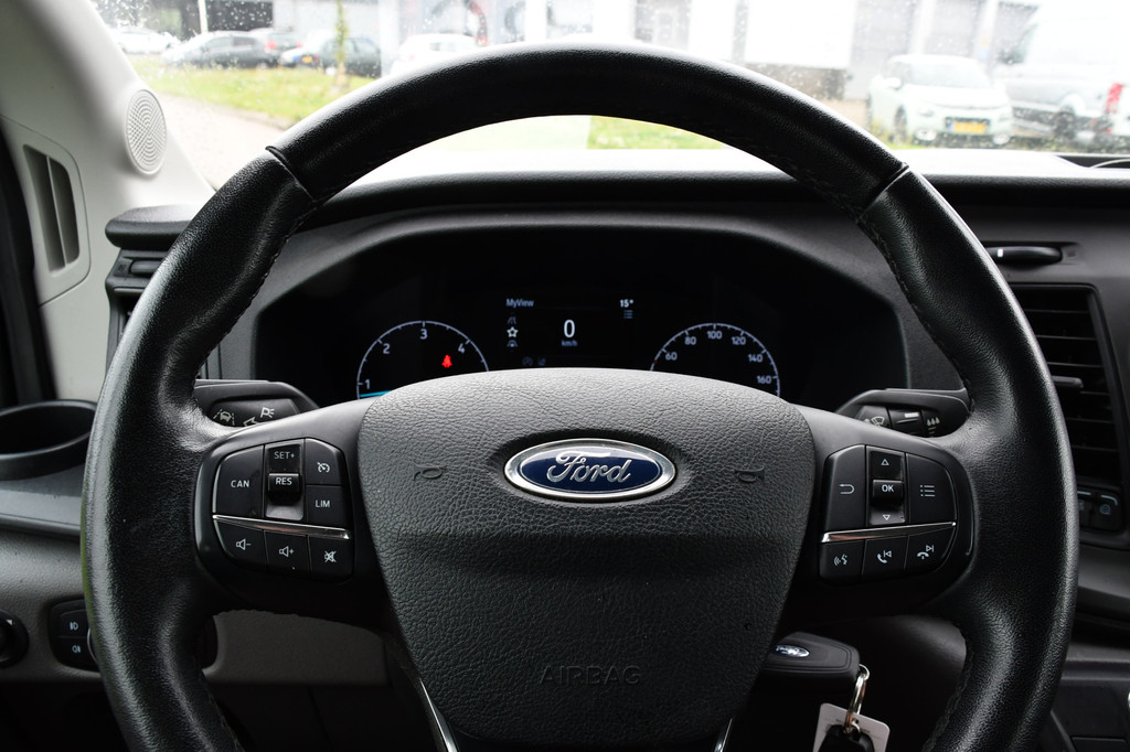 Ford Transit 2.0 TDCI L2H2 DC Raptor Grill Camera, Cruise, Carplay, Stoelverwarming, 130pk, Automaat, Multimedia, 2 x Schuifdeur, Uniek! 16