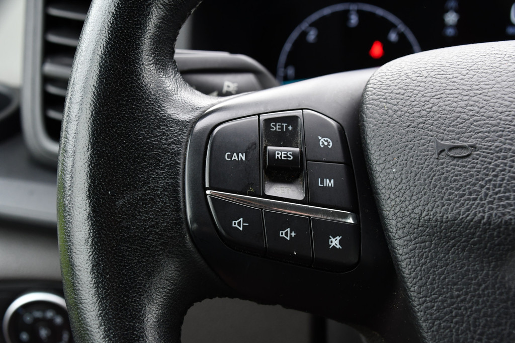 Ford Transit 2.0 TDCI L2H2 DC Raptor Grill Camera, Cruise, Carplay, Stoelverwarming, 130pk, Automaat, Multimedia, 2 x Schuifdeur, Uniek! 18