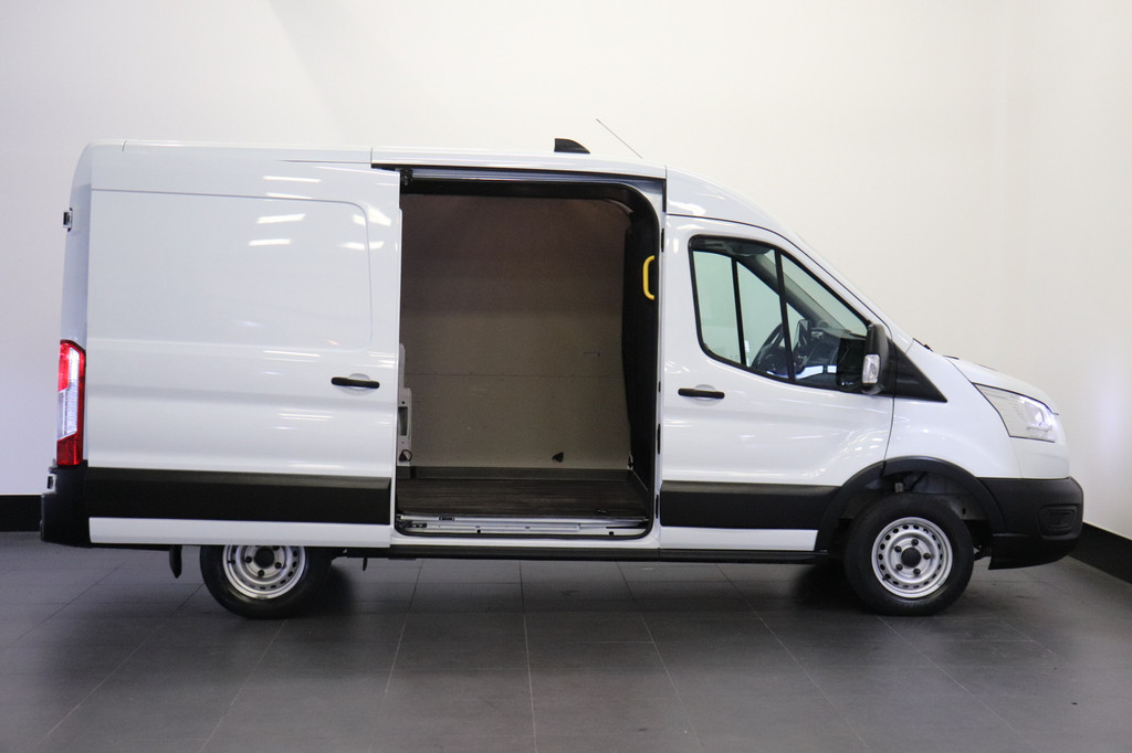 Ford Transit 2.0 TDCI L2H2 EURO 6 - A/C Climate - Navi - Carplay - €21.900,- Excl. 16
