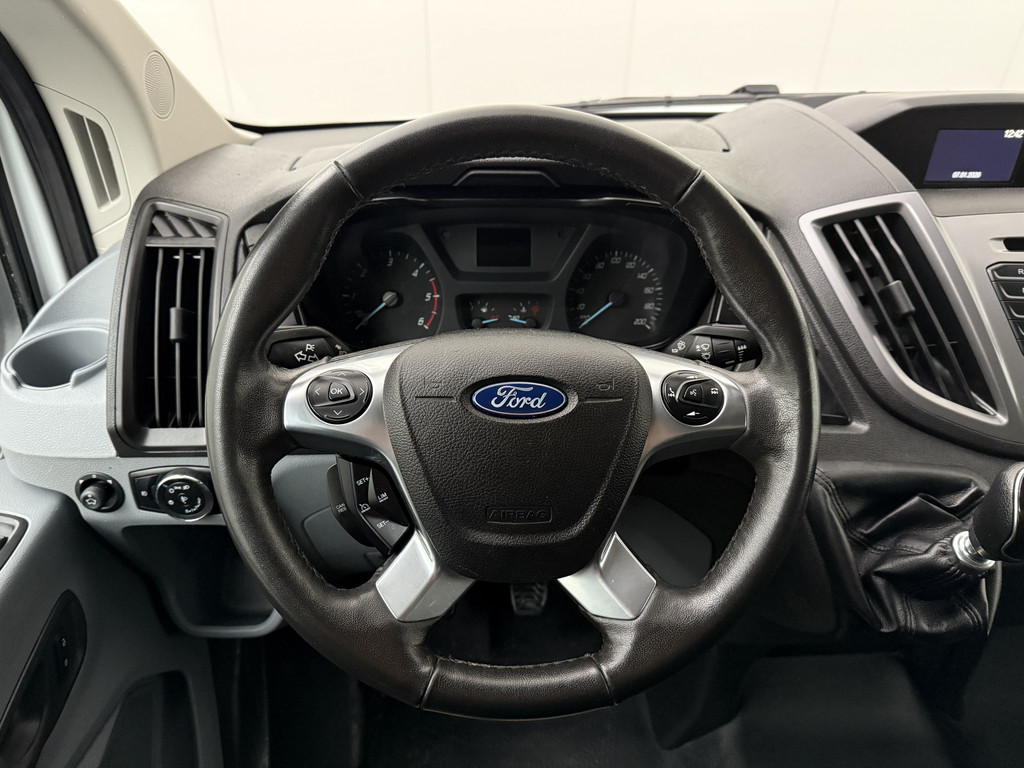 Ford Transit 2.0TDCI L2H2 Imperiaal | Trekhaak | Inrichting | Airco | Cruise | 3-Zits 14