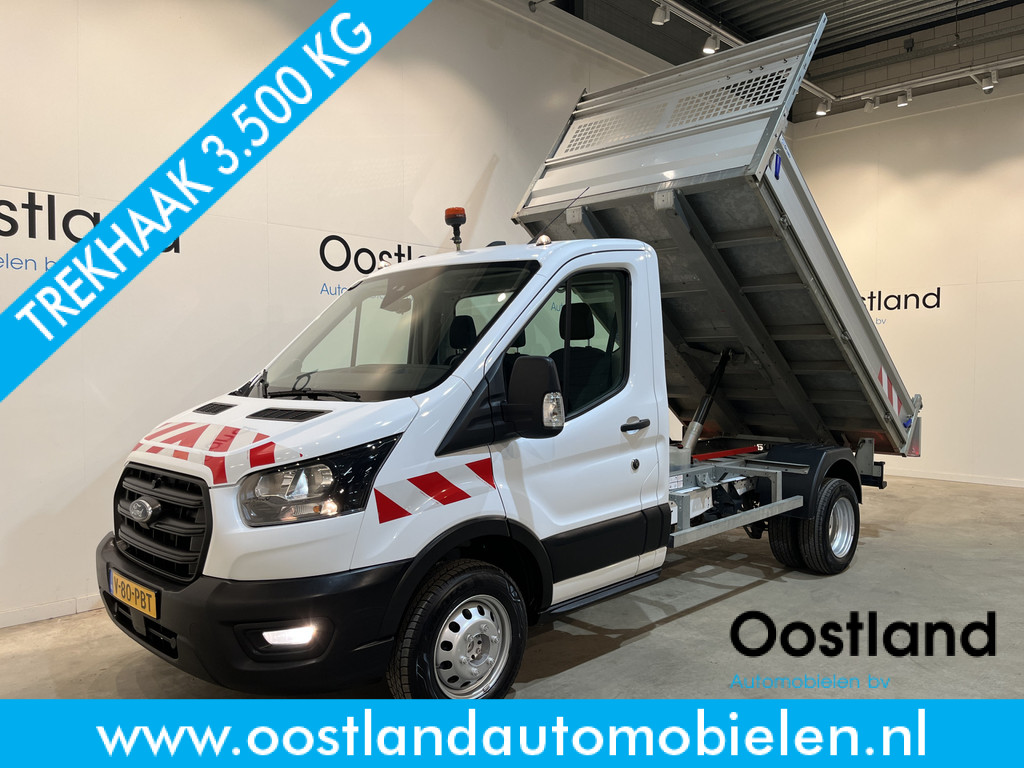 Ford Transit 2.0 TDCI L2 Trend 170 PK DL RWD Kipper / Tipper / Open Laadbak / Euro 6 / Trekhaak 3.500 KG / Airco / Camera / 3-Zits / 22.100 KM !!