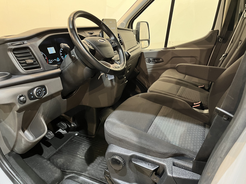 Ford Transit 2.0 TDCI L3H1 130 PK DC 7 pers. Open Laadbak / Euro 6 / Airco / Cruise Control / Trekhaak / CarPlay / 23.600 KM !! 5
