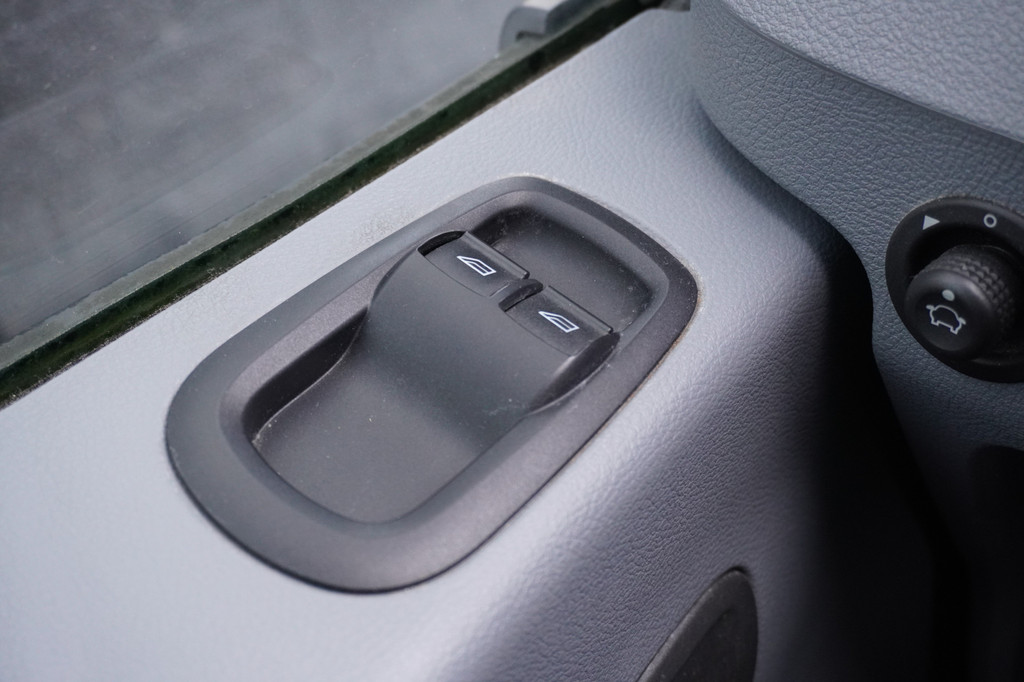 Ford Transit 2.0 TDCI L3H2 130PK EURO 6 - Airco - Trekhaak - Camera - â¬10.950,- Excl. 18