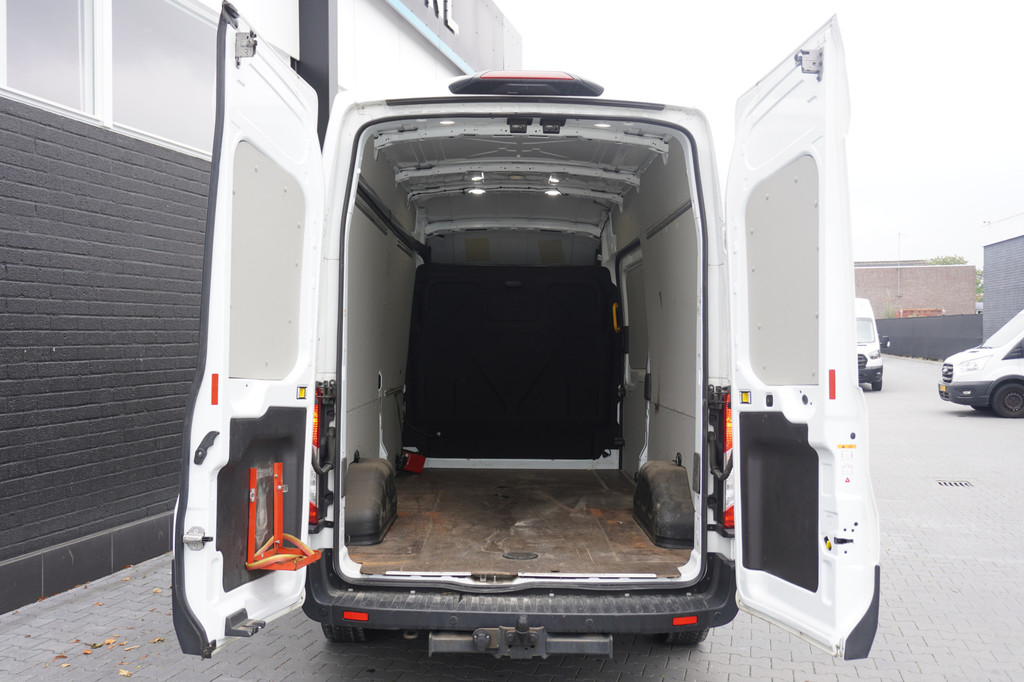 Ford Transit 2.0 TDCI L3H3 EURO 6 - Airco - Navi - Cruise - PDC - â¬16.900,- Excl. 7