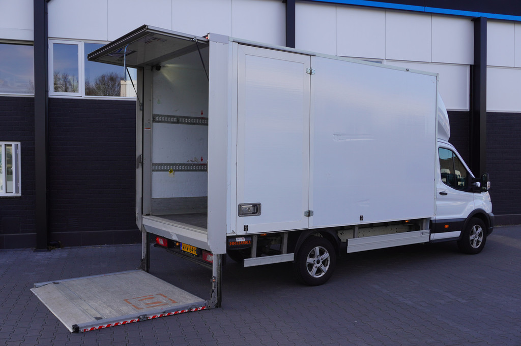 Ford Transit 2.0 TDCI L4 Bakwagen 130PK EURO 6 - Airco - Laadklep - Camera - ⬠17.950,- Excl. 9