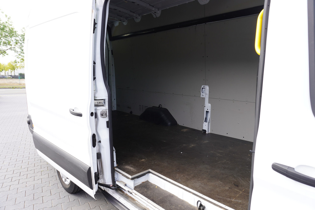 Ford Transit 2.0 TDCI L4H3 EURO 6 - Airco - Cruise - Camera - â¬16.900,- Excl. 9