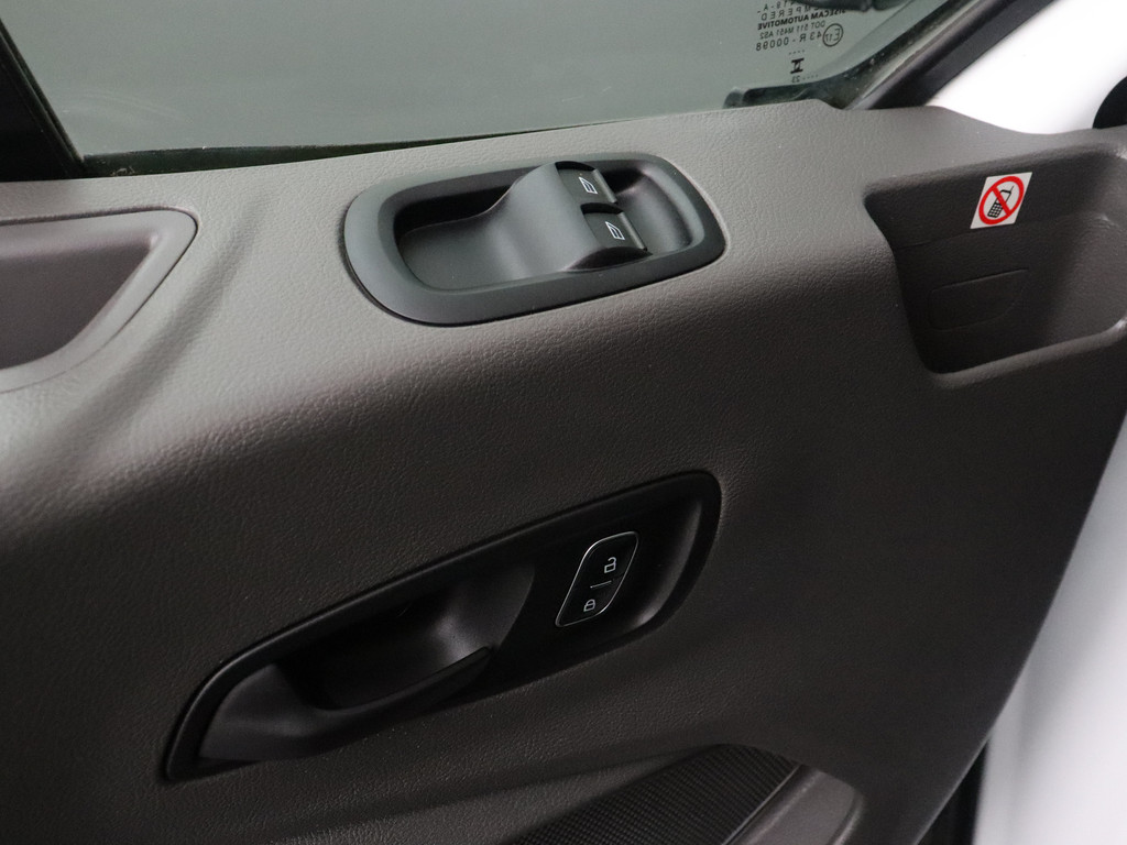 Ford Transit 2.0TDCI L4H3 Jumbo RWD | Navigatie | Camera | Airco | Cruise | 3-Persoons 8