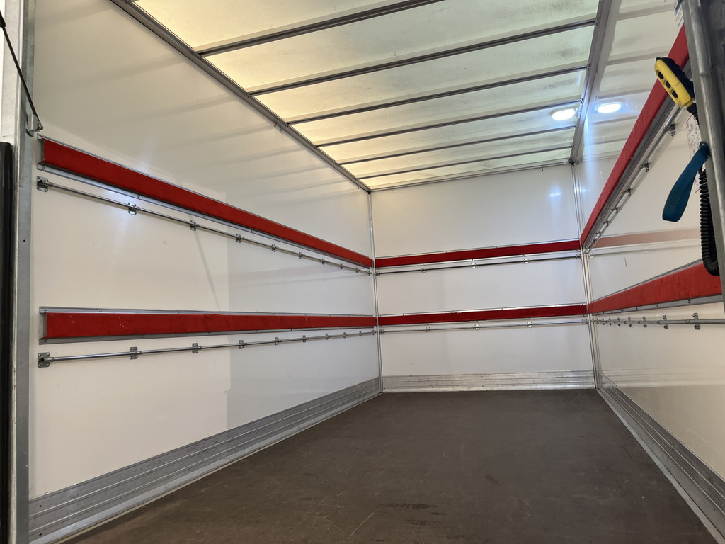 Ford Transit 2.0 TDCI L4 Trend 130 PK RWD Bakwagen / Sorensen Laadklep / Meubelbak / Euro 6 / Airco / Cruise Control / 3-Zits / 54.00 KM !! 13