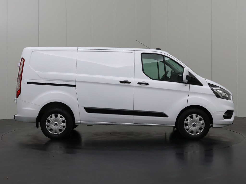 Ford Transit 2.0TDCi 130PK Automaat | Achterdeuren | Multimedia | 3-Zits | Airco | Cruise | Betimmering 13