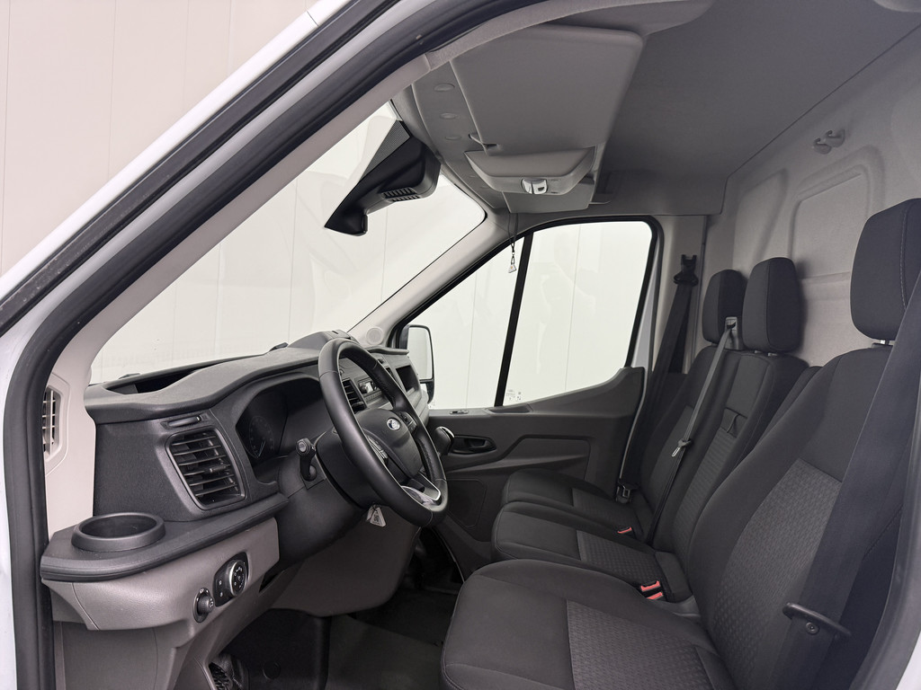 Ford Transit 2.0TDCi 130PK L2H2 | Airco | Cruise | 3-Zits | Betimmering 18