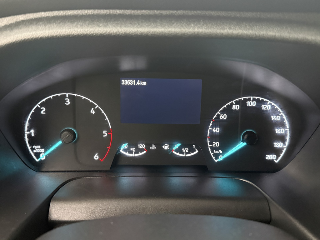Ford Transit 2.0TDCi 130PK L2H2 | Airco | Cruise | 3-Zits | Betimmering 9