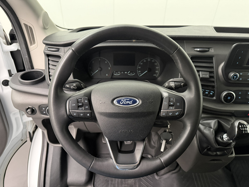 Ford Transit 2.0TDCi 130PK L3H2 | Airco | Cruise | 3-Zits | Betimmering 14