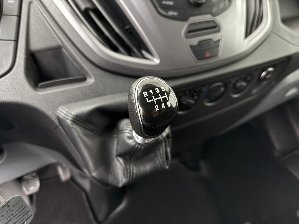 Ford Transit 2.0TDCi 130PK L3H2 | Airco | Cruise | 3-Zits | Betimmering 16