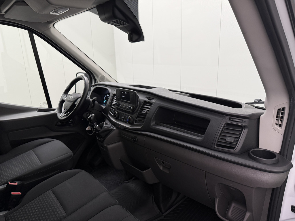 Ford Transit 2.0TDCi 130PK L3H2 | Airco | Cruise | 3-Zits | Betimmering 19