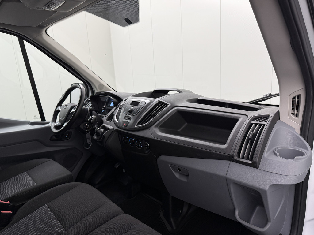 Ford Transit 2.0TDCi 130PK L3H2 | Airco | Cruise | 3-Zits | Betimmering 19